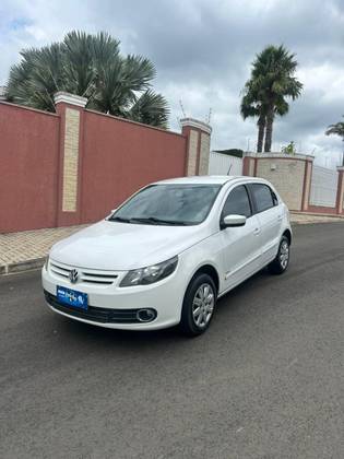 VOLKSWAGEN GOL 1.0 MI 8V FLEX 4P MANUAL G.V